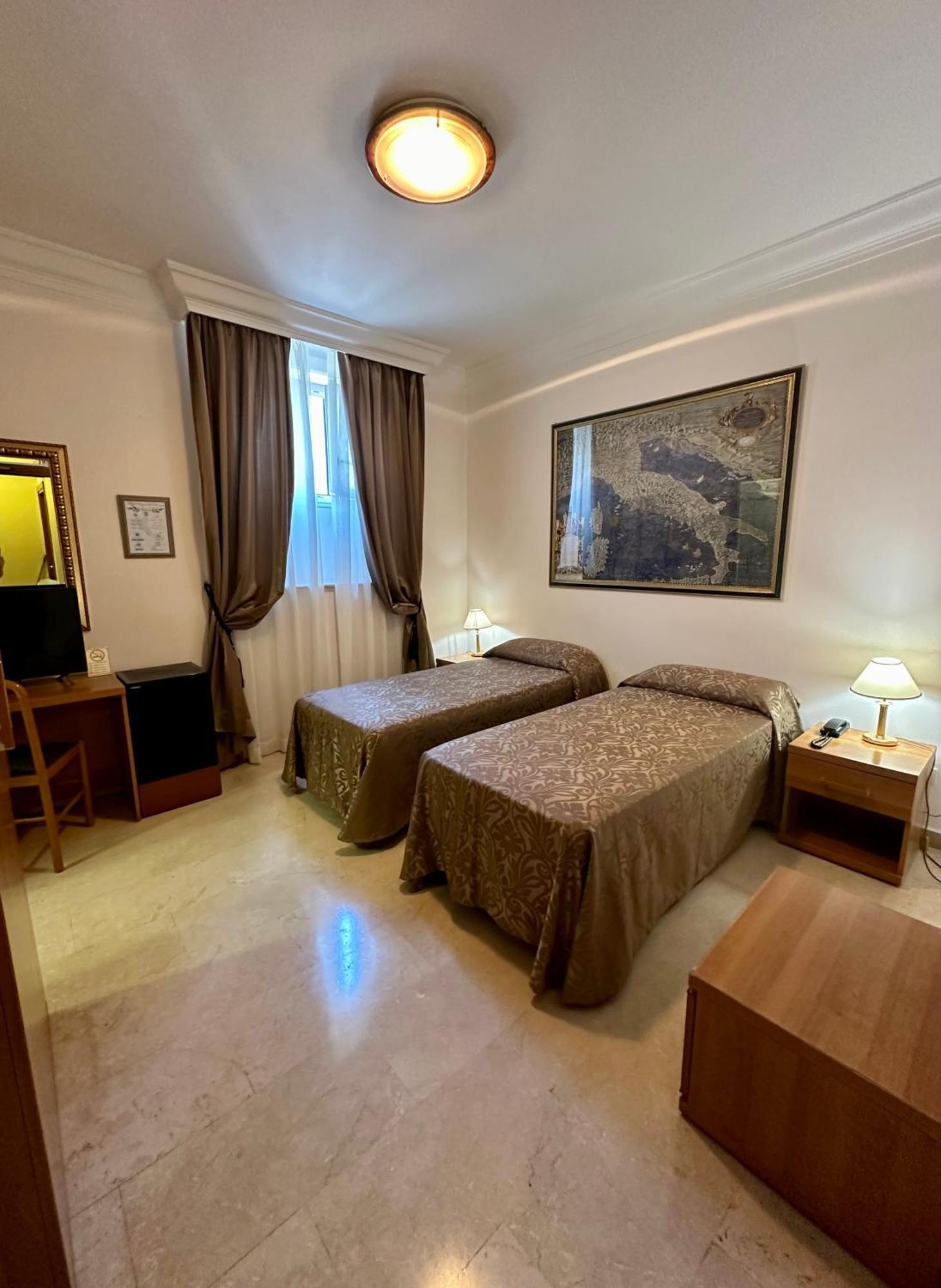 Principe Di Piemonte Hotel 3*